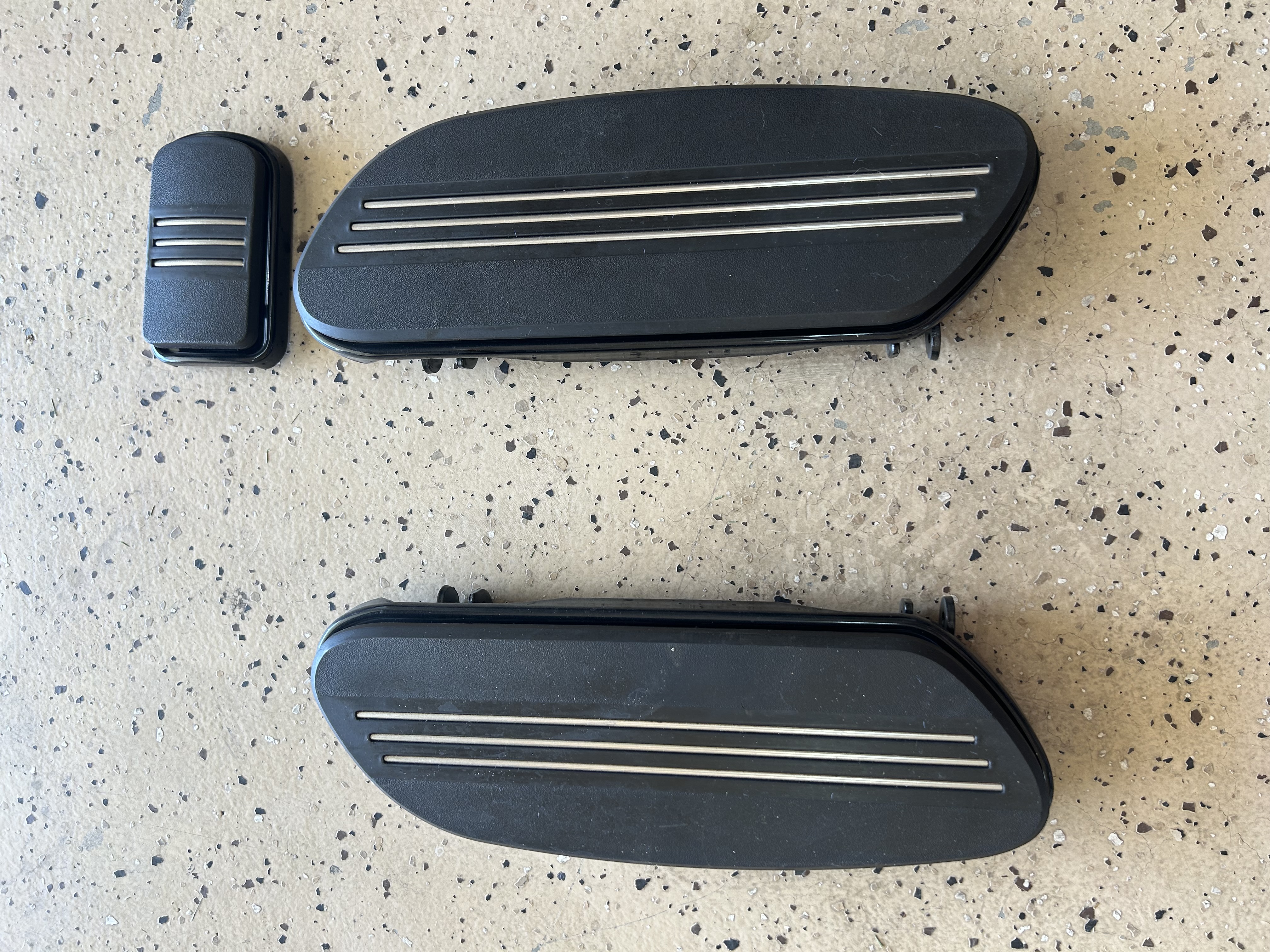 Streamliner Touring/Bagger Floorboards & Brake Pad