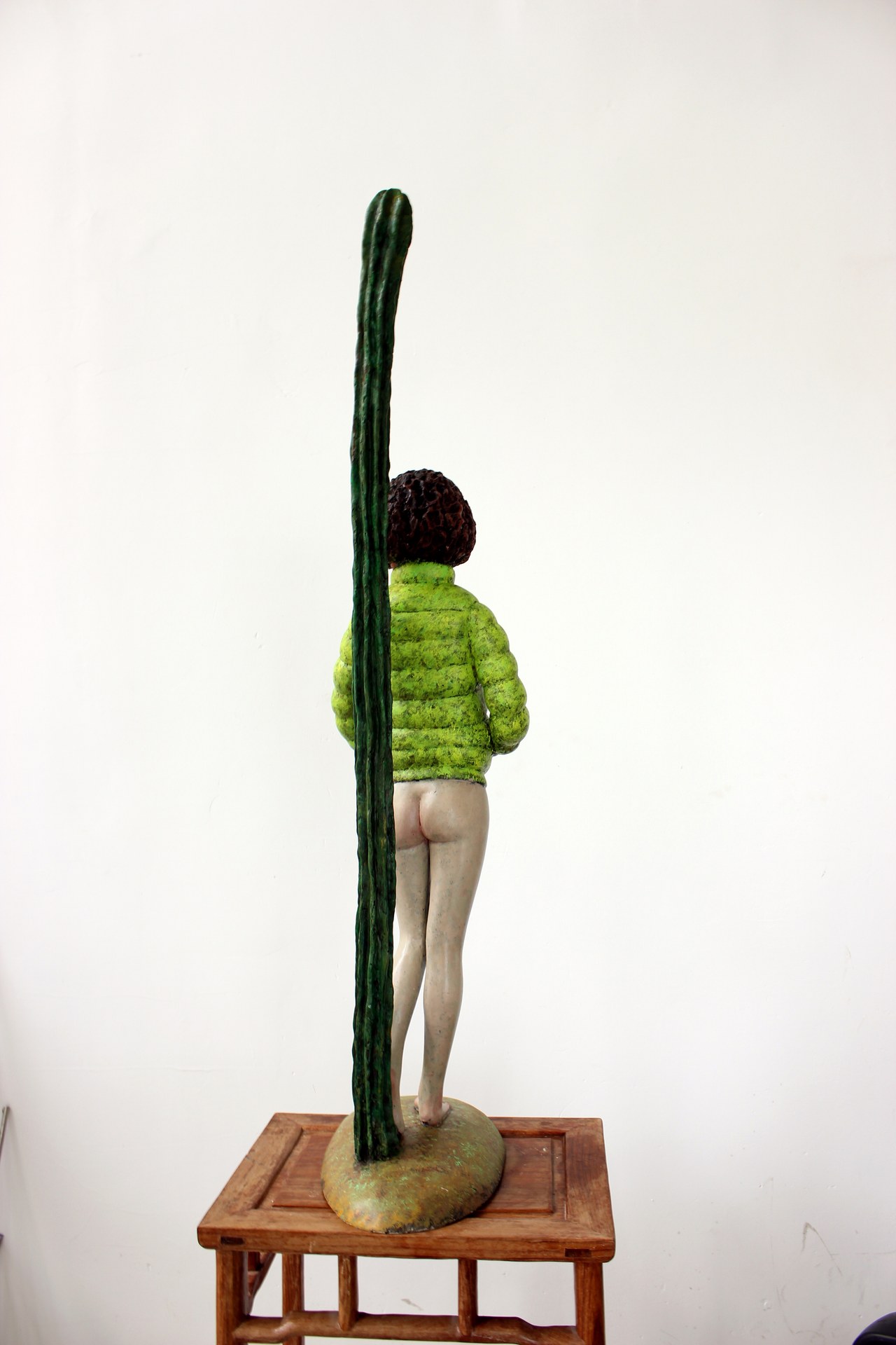 Waiting alone detail 1