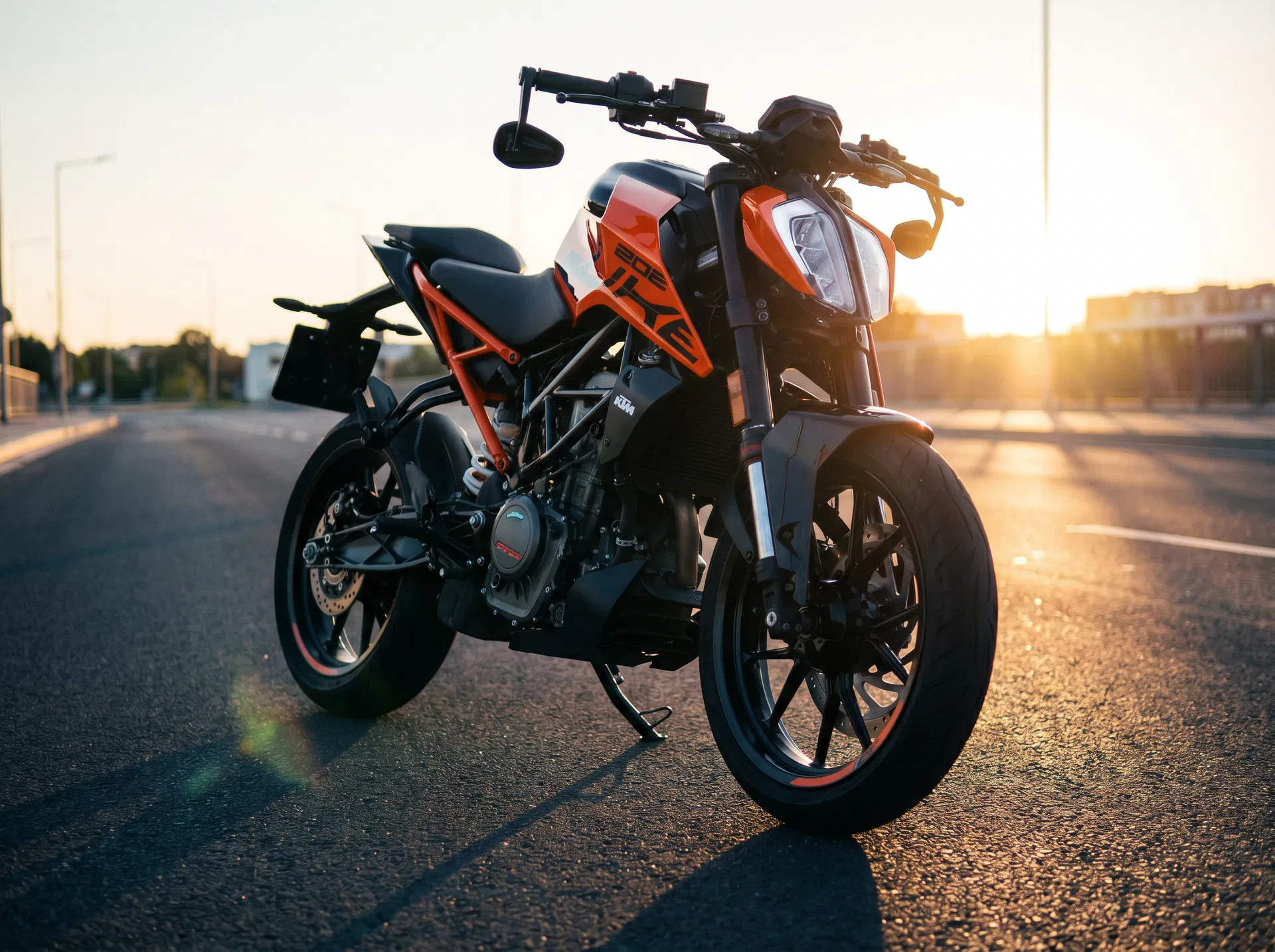 KTM Duke sport bike available for rent at ANNA-RAEDDY Chennai