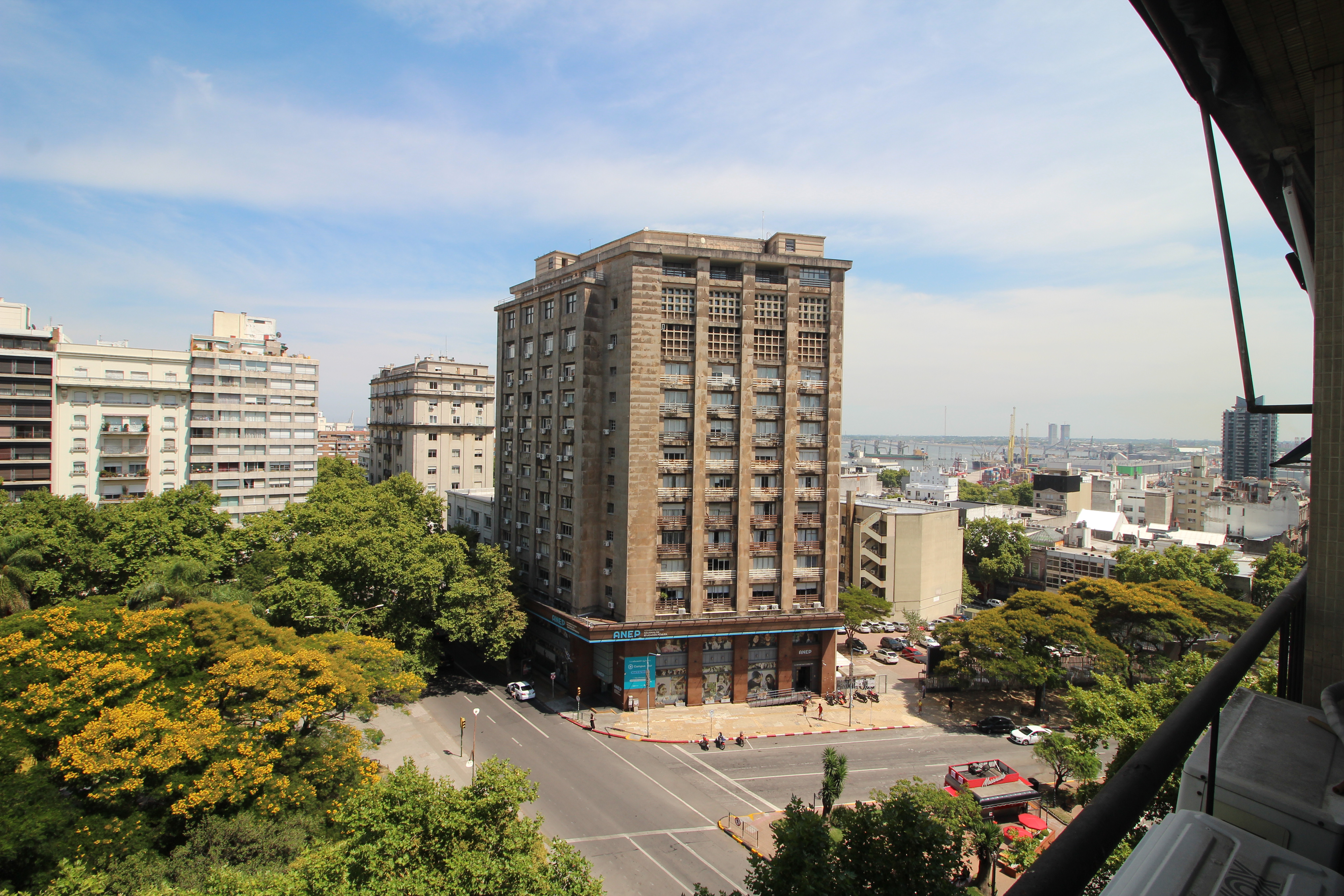 Alquiler de Oficina en el Centro - Miniatura 6