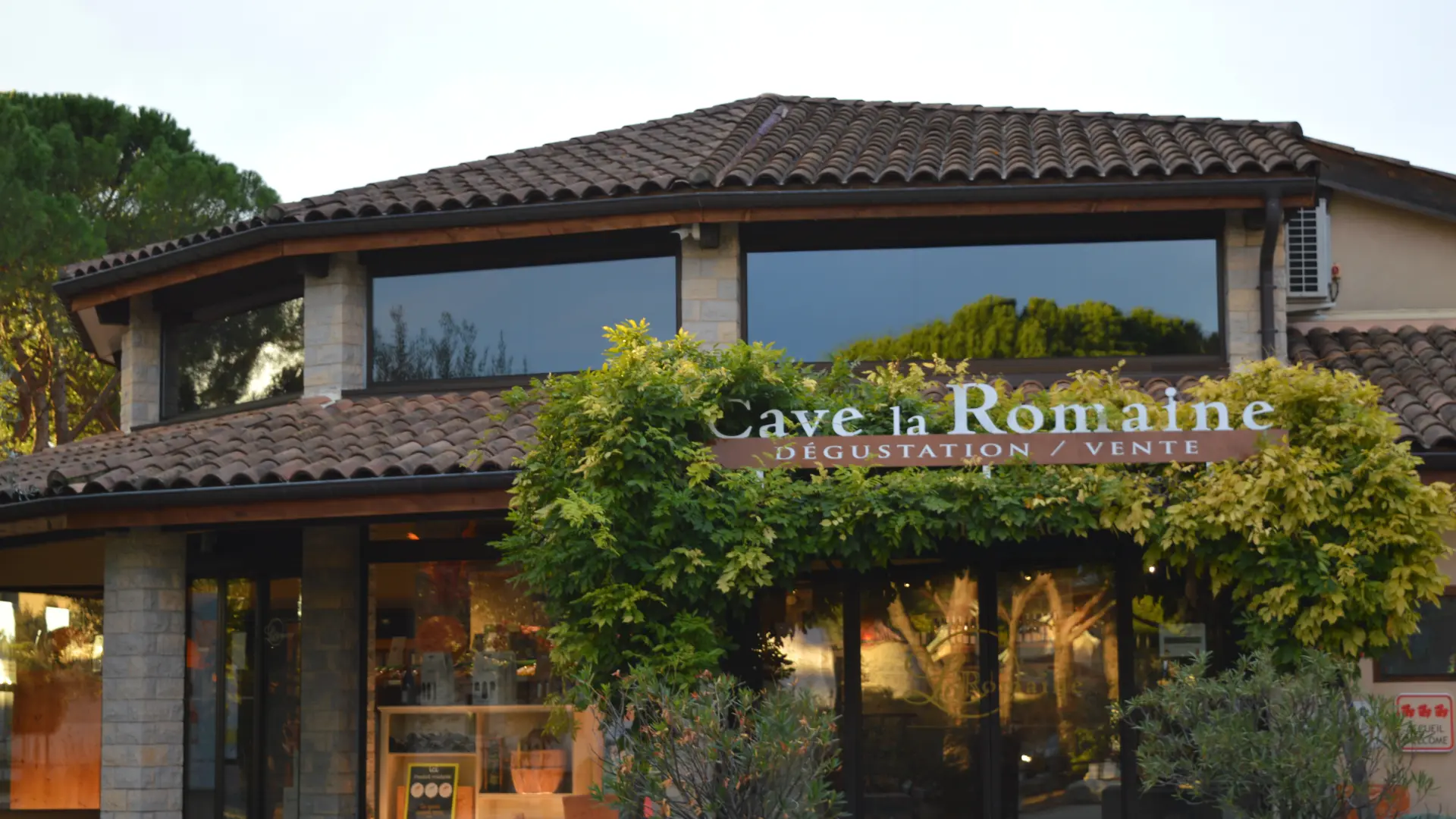 SOIRÉE LA ROMAINE SE DECHAINE - Photo 3