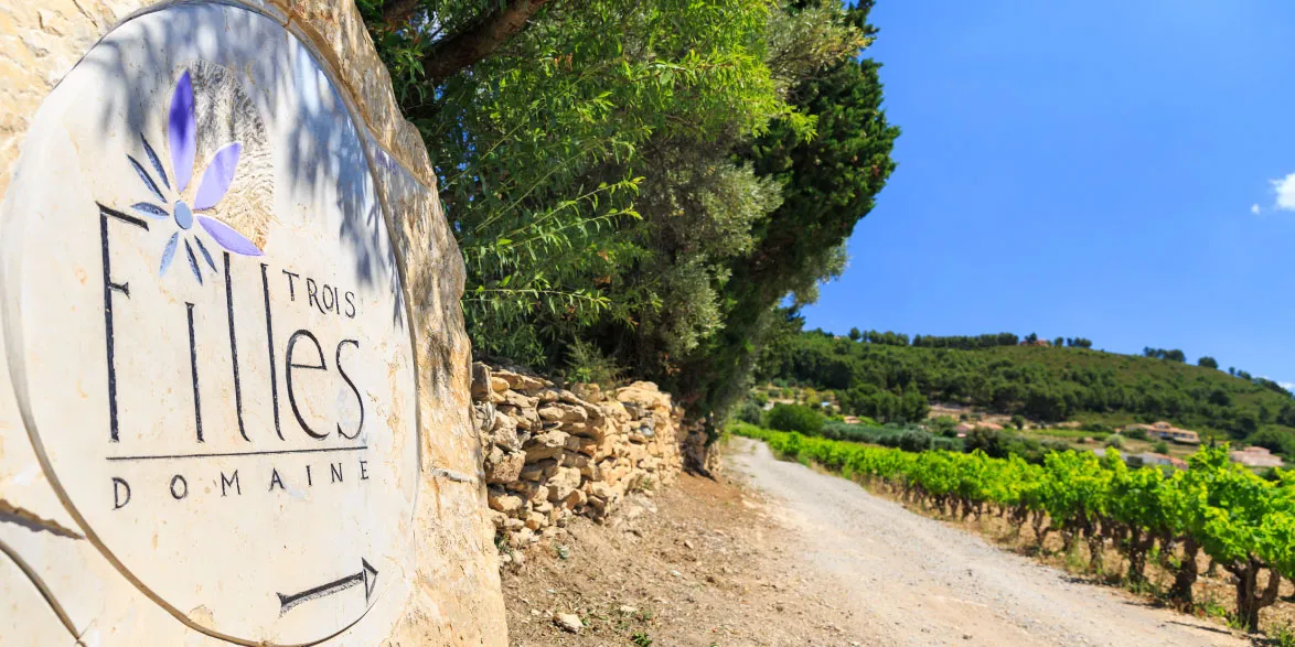 Bandeau Domaine des Trois Filles