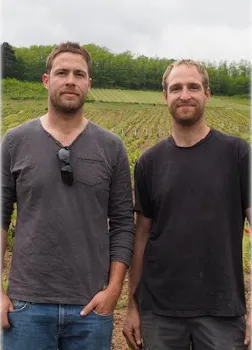 Logo Domaine Thillardon Aude, J-B, Charly, Paulo