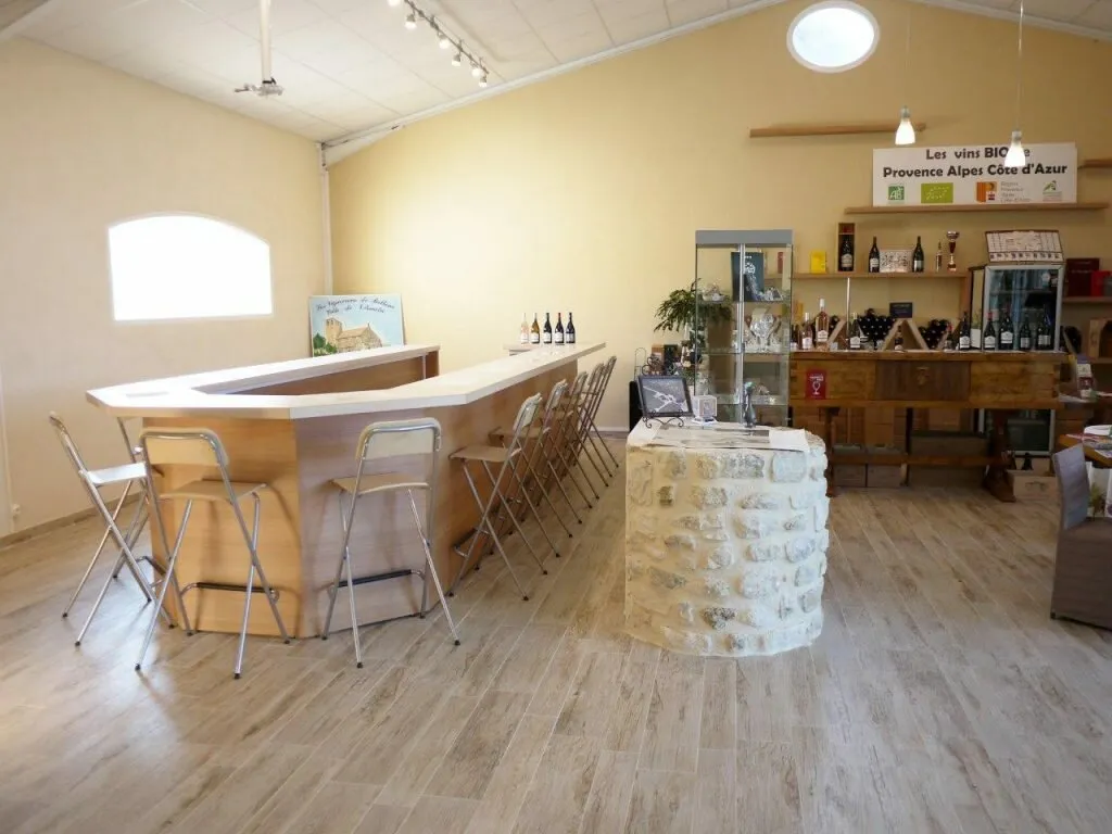 Photo de DOMAINNE JULIEN DE L’EMBISQUE