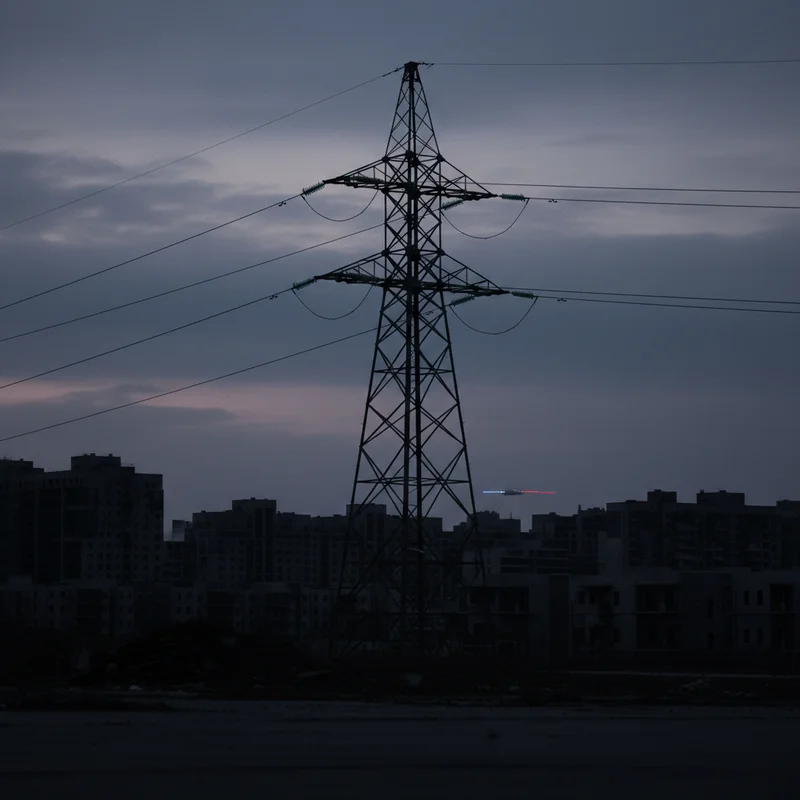 Деснянський район Києва: 107 тисяч споживачів без світла після нічної атаки РФ