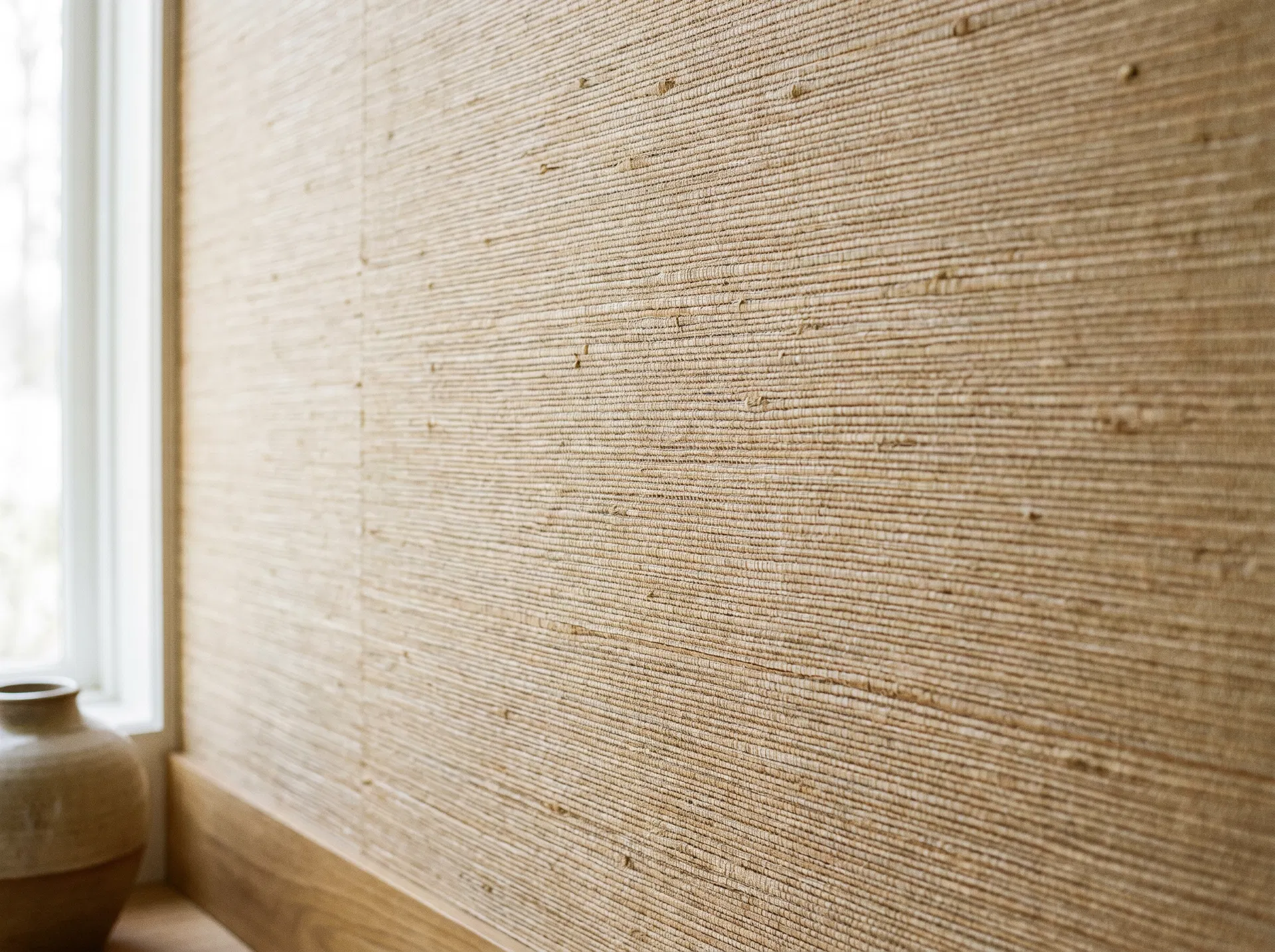 Textured wallpaper in living room