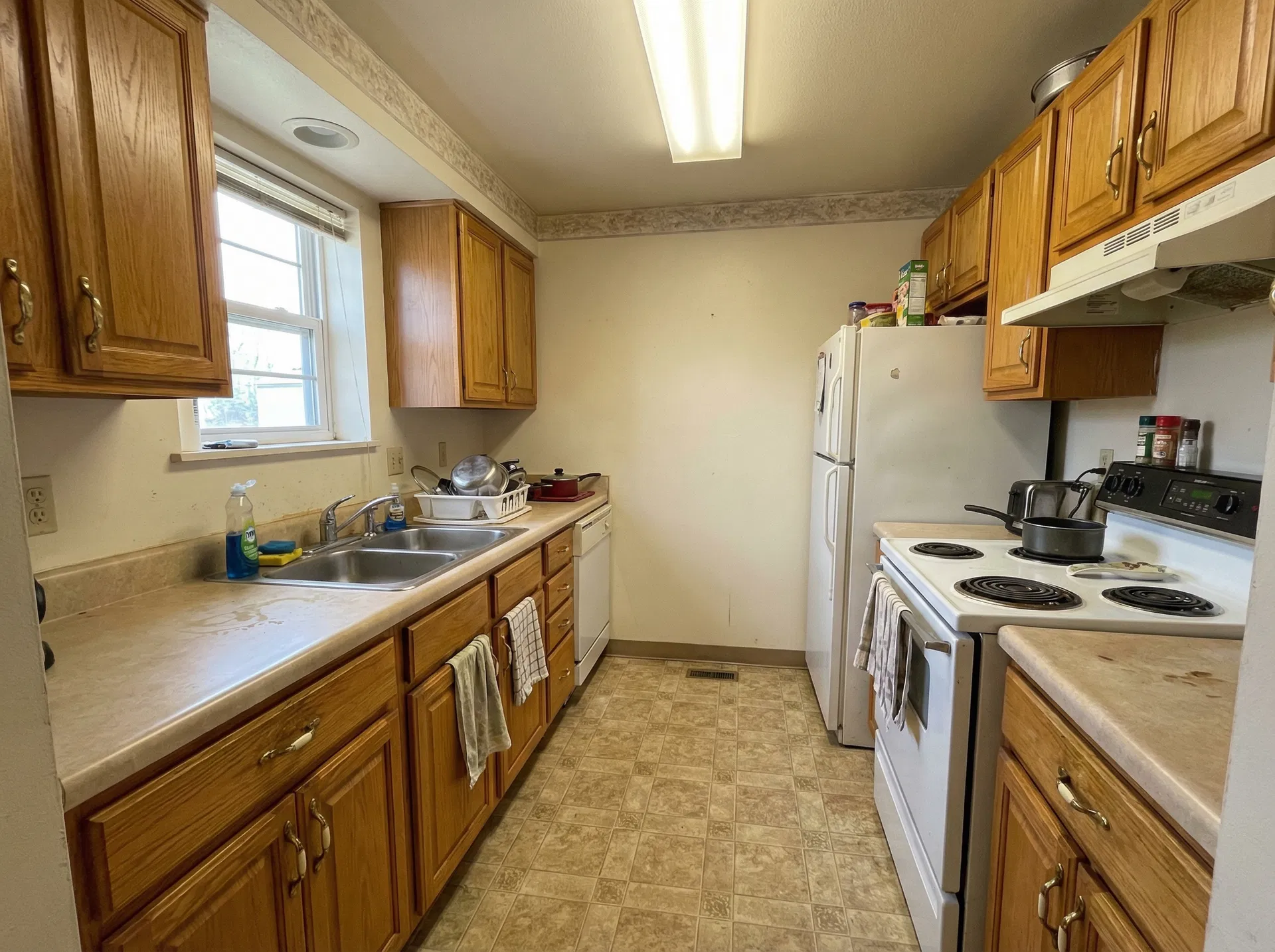 Kitchen Renovation before CORE Renovations services in Moncton