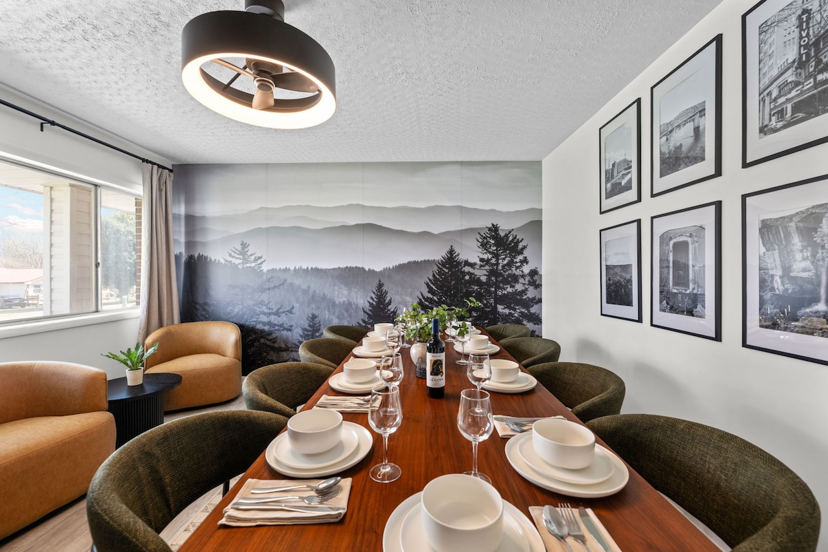 Dining Room — Before