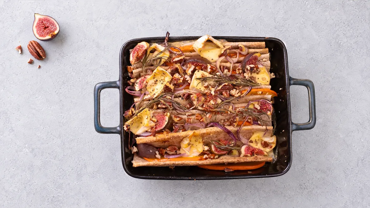 Herbstliche Wrap-Quiche mit Kürbis, Feigen & Brie