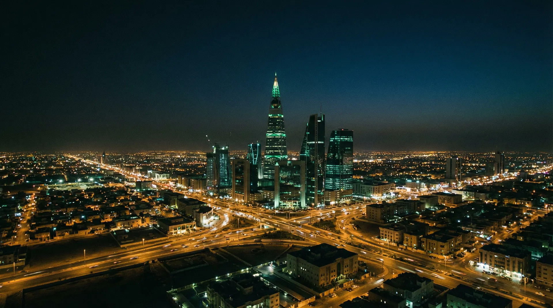 خلفية قسم التذييل - منصة حوكِم لخدمات الأعمال