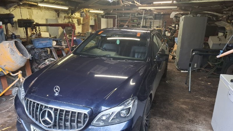 Mercedes E Class Windscreen