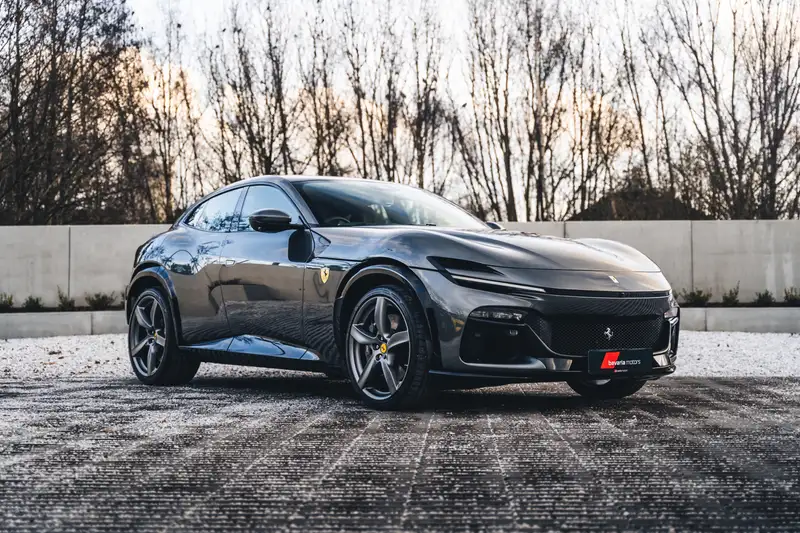 Ferrari Purosangue te koop