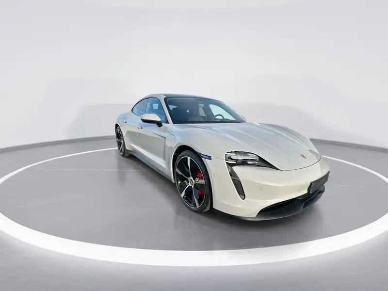 Porsche Taycan te koop