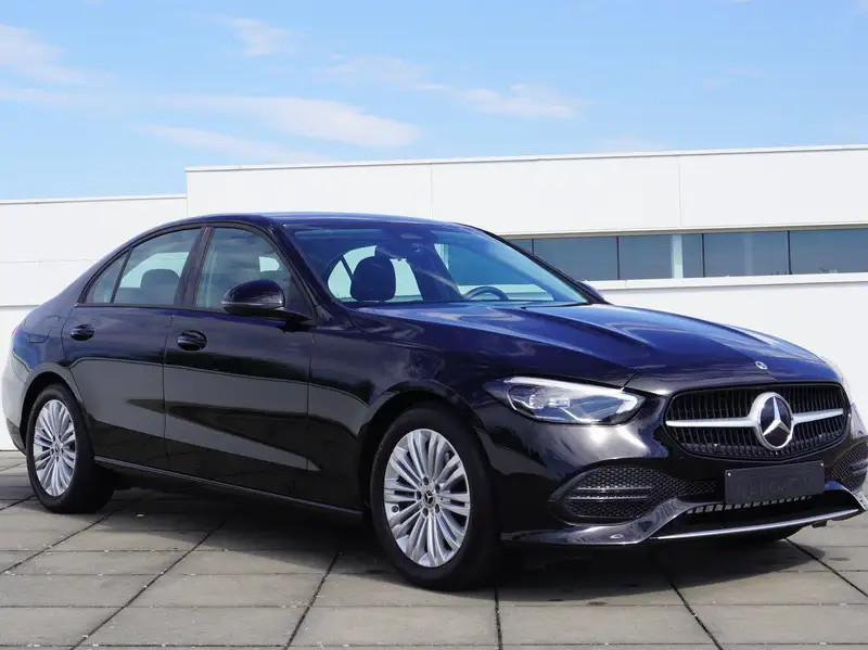 Mercedes-Benz C 180 2024