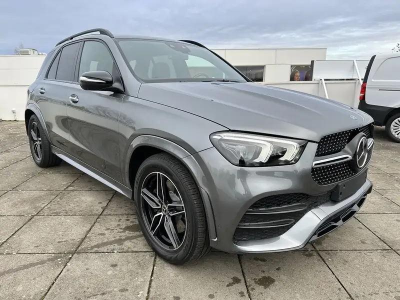 Mercedes-Benz GLE 300 d 4M AMG/22"/AIRMATIC/PANODAK/RIJASSIST/NIGHT/MEMO