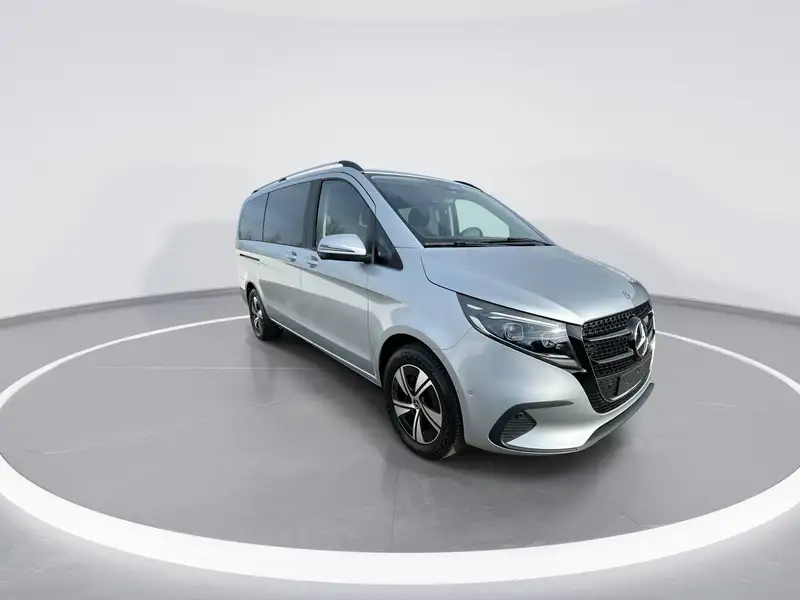 Mercedes-Benz V 300 benzine Style L2  Nieuw model Navi Burmester