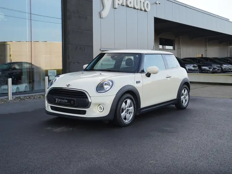 MINI One 1.5 One Climatronic Sfeerlicht Virtual Cruise DAB