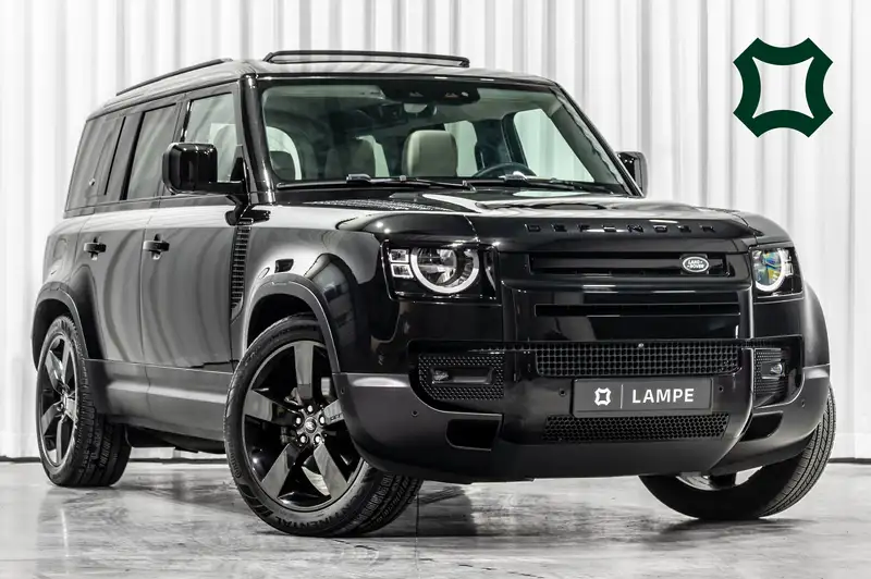Land Rover Defender 110 D250 S Black Pack Panodak Luchtvering 22-Inch