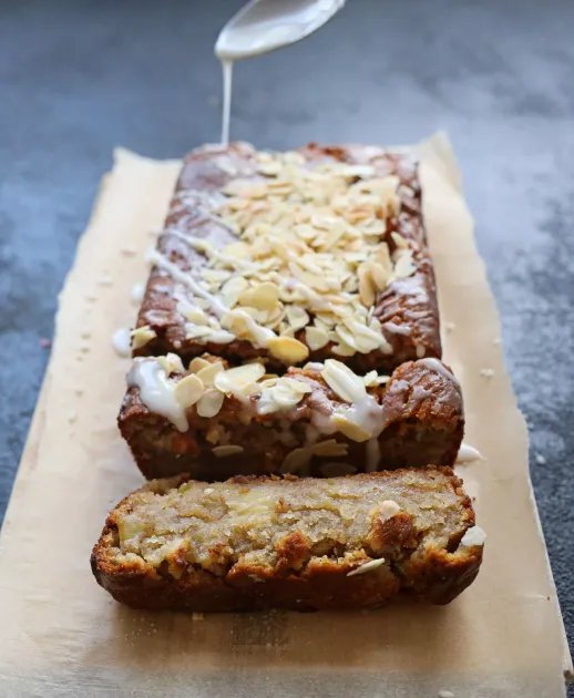 Apple and Almond Cake