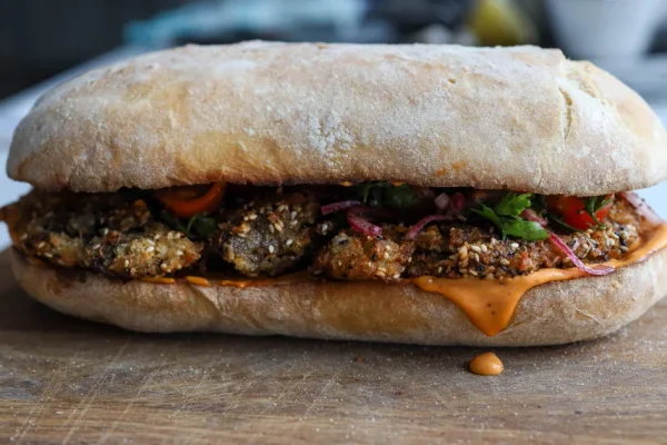 Aubergine Schnitzel Sandwich