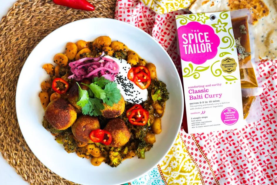 Balti Tempeh Balls With Curried Butter Beans