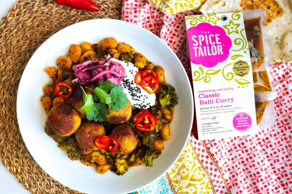 Balti Tempeh Balls With Curried Butter Beans