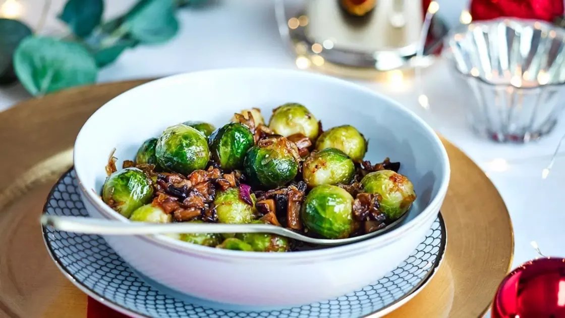 Brussels Sprouts with Mushroom 'Bacon'