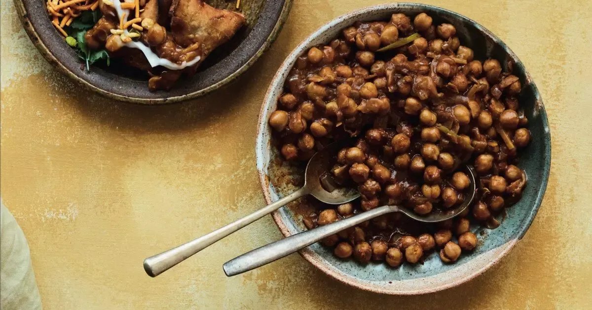 Chana Masala — a plant-based Indian recipe by BOSH!