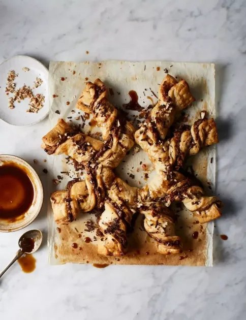 Coffee Caramel Tearer Sharer — a plant-based British recipe by BOSH!