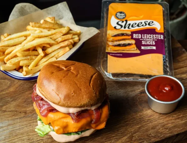 Crispy Cajun Cauliflower Burgers