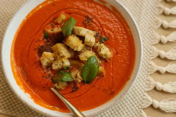 Easy Roasted Tomato Soup