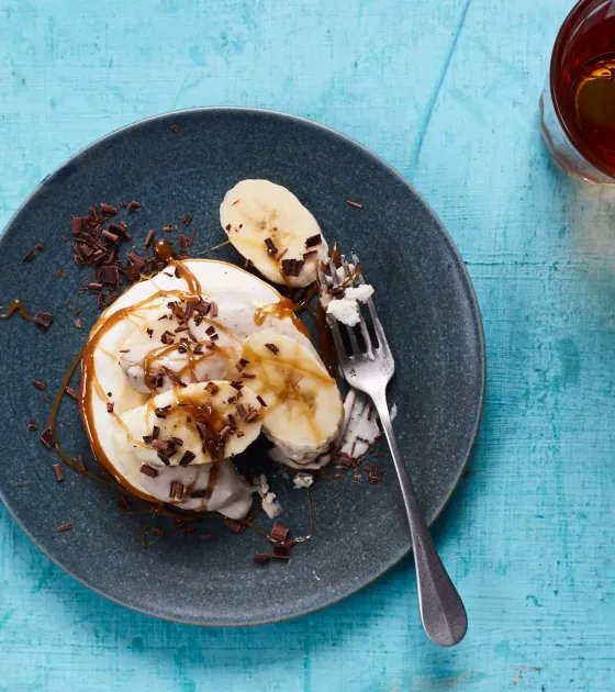 Mini Banoffee Meringues — a plant-based British recipe by BOSH!