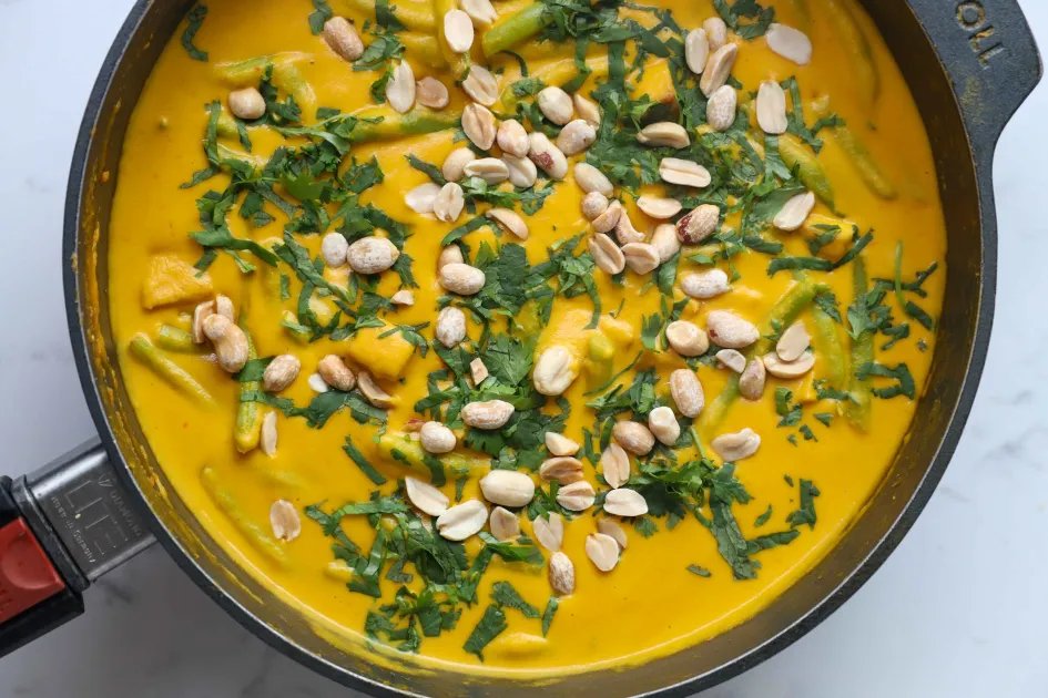 Peanut Butter and Lemongrass Curry