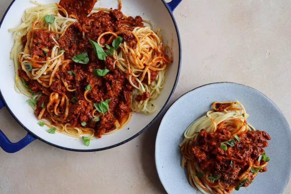 Spicy Sausage and Red Pepper Linguine