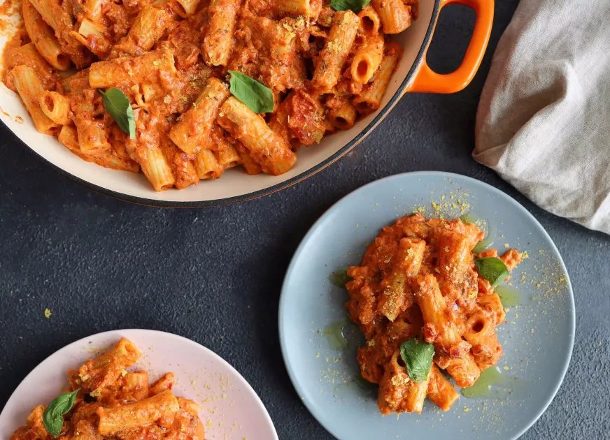 Sun-Dried Tomato Rigatoni
