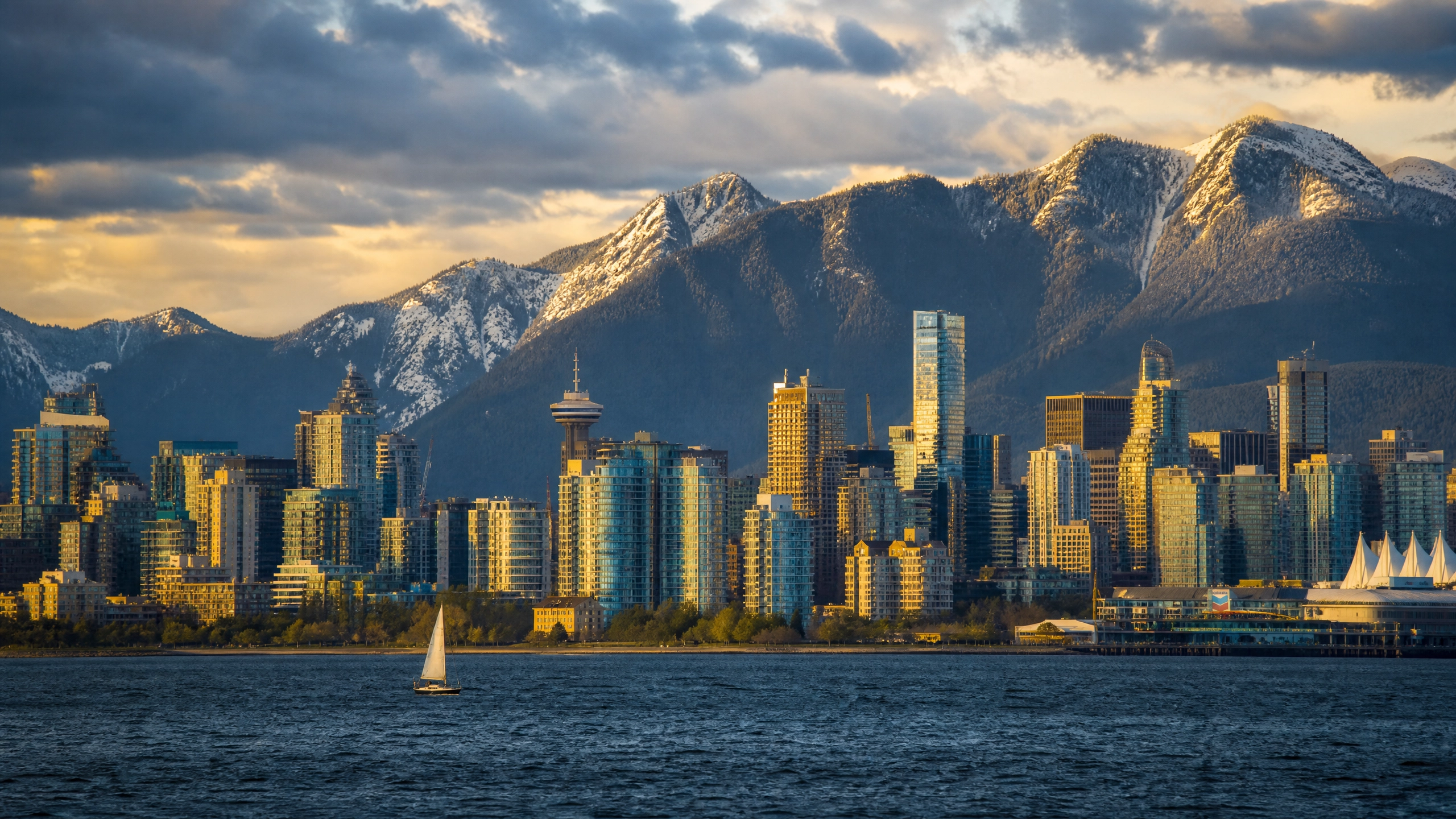 Every Other City Puts Nature on the Edge. Vancouver Didn't.