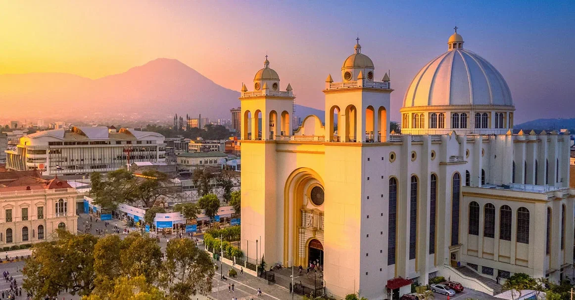 El Salvador Citizenship with Cryptocurrency: A Complete Guide 2026