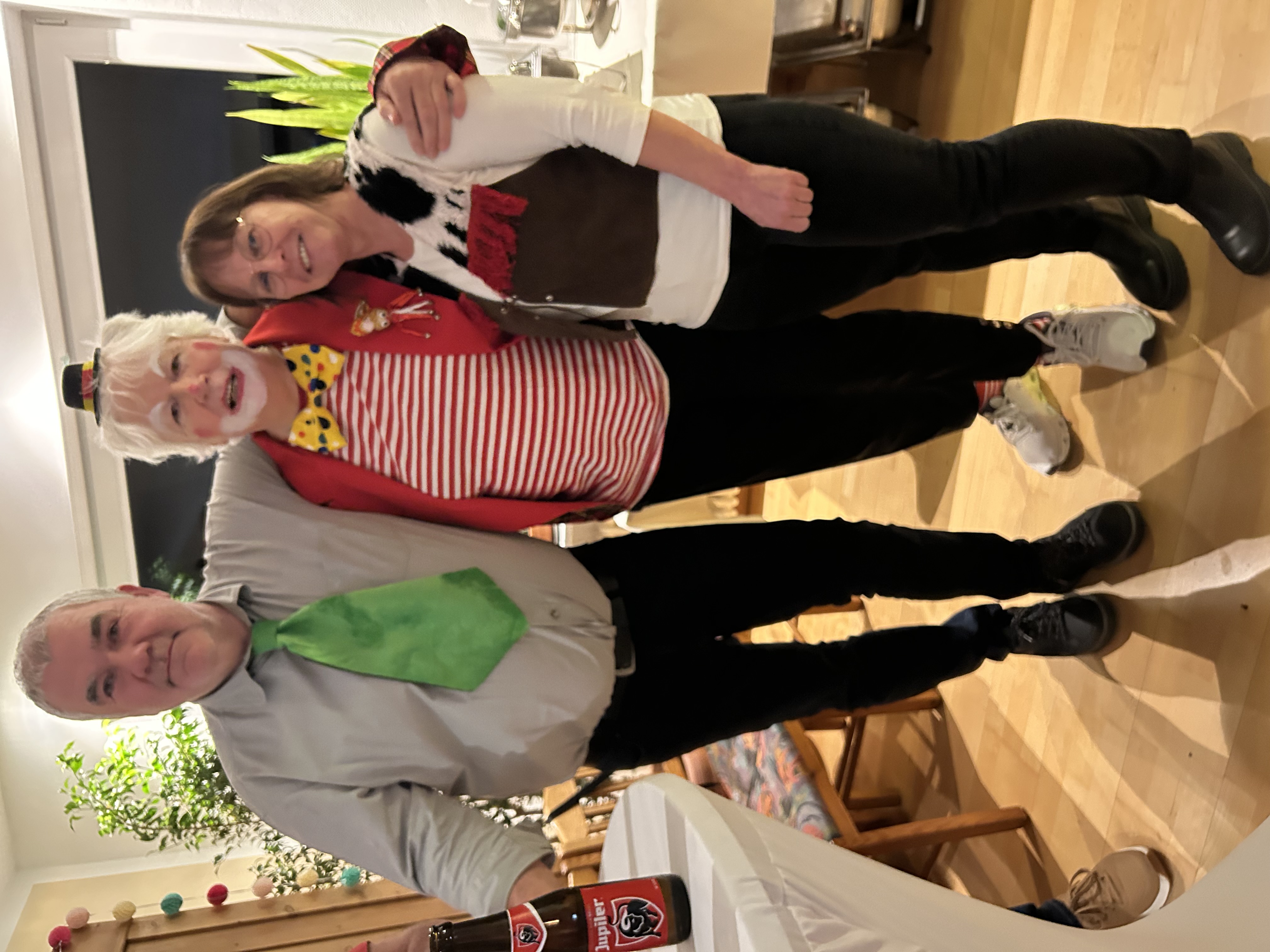 Foto von Schwager und Schwägerinnen