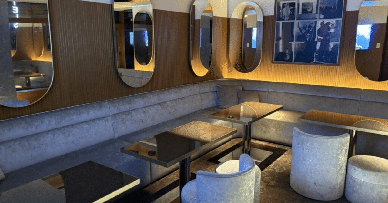 六本木Parfum Lounge／パルファンラウンジ