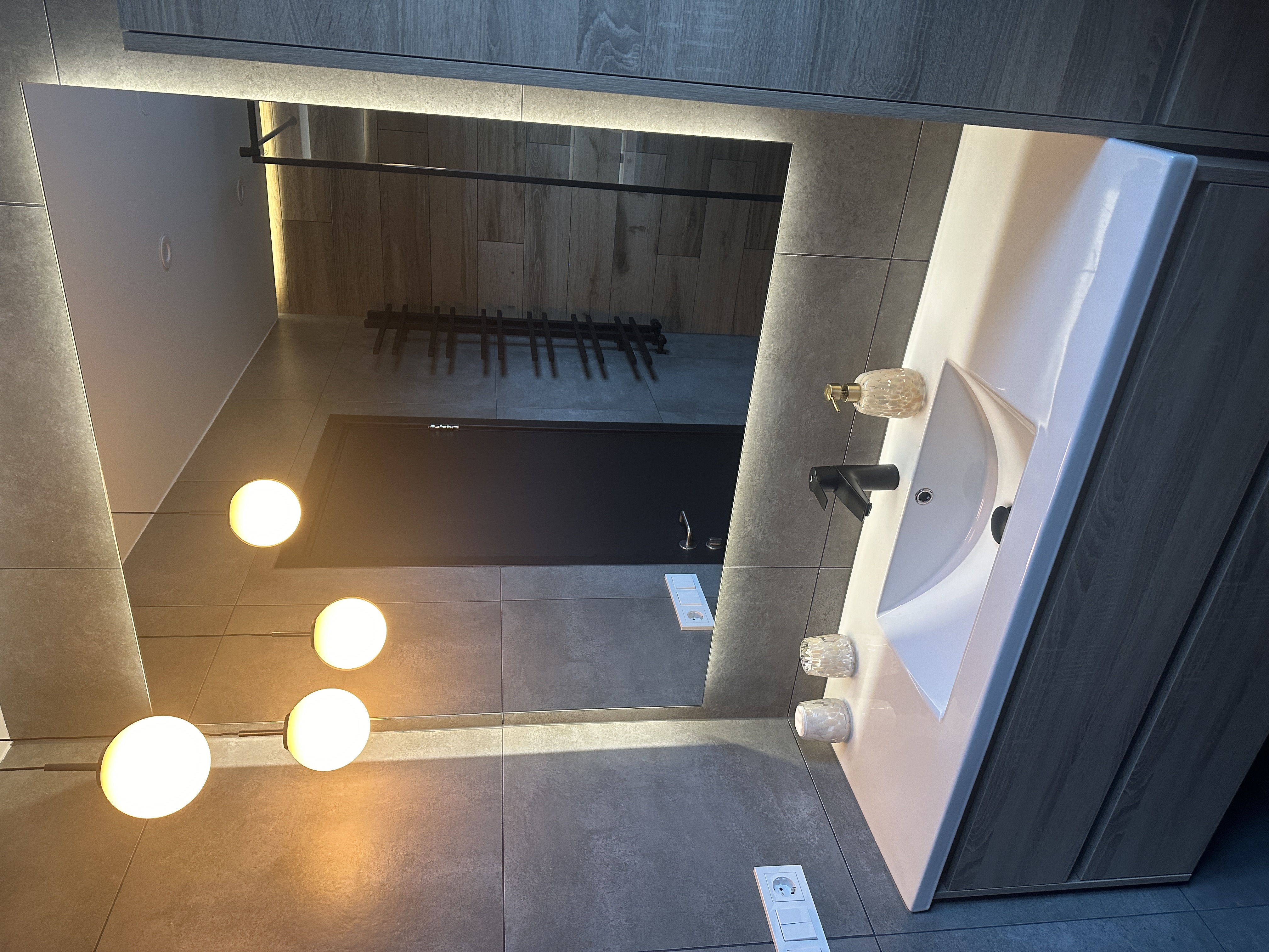 Vættaborgir - Reykjavík - mynd 1