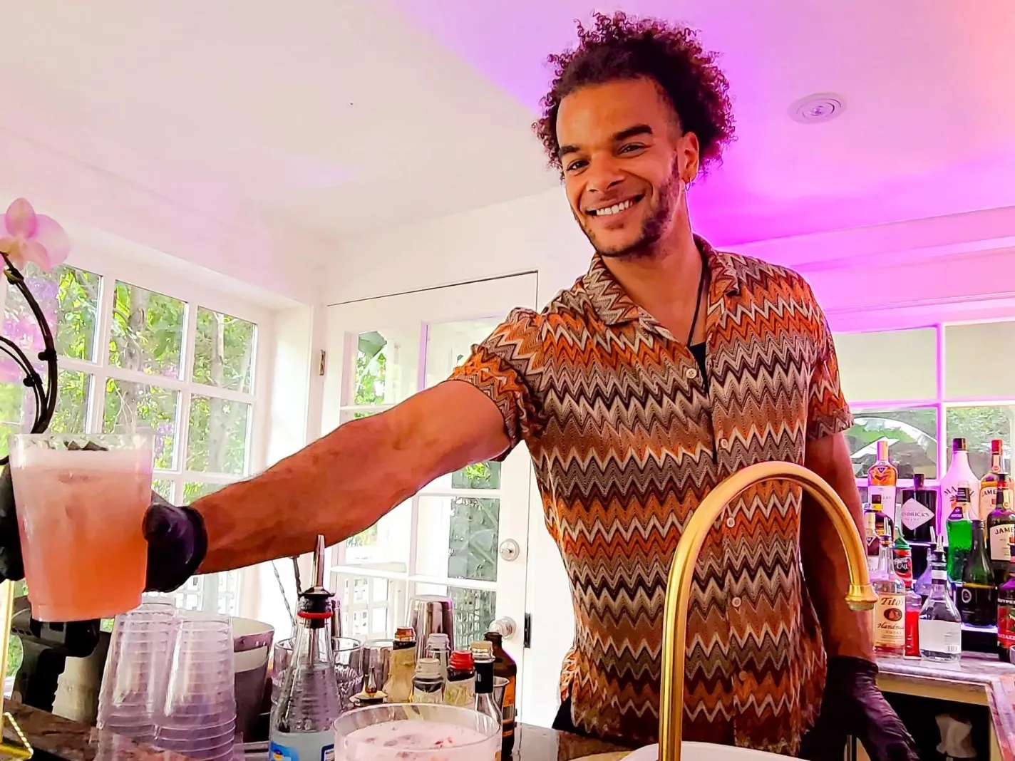 Party Shakers photo 2