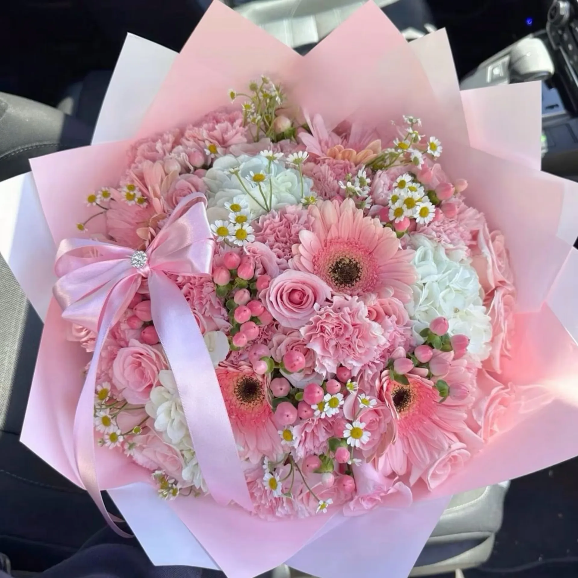 Luxury Bouquets photo 2