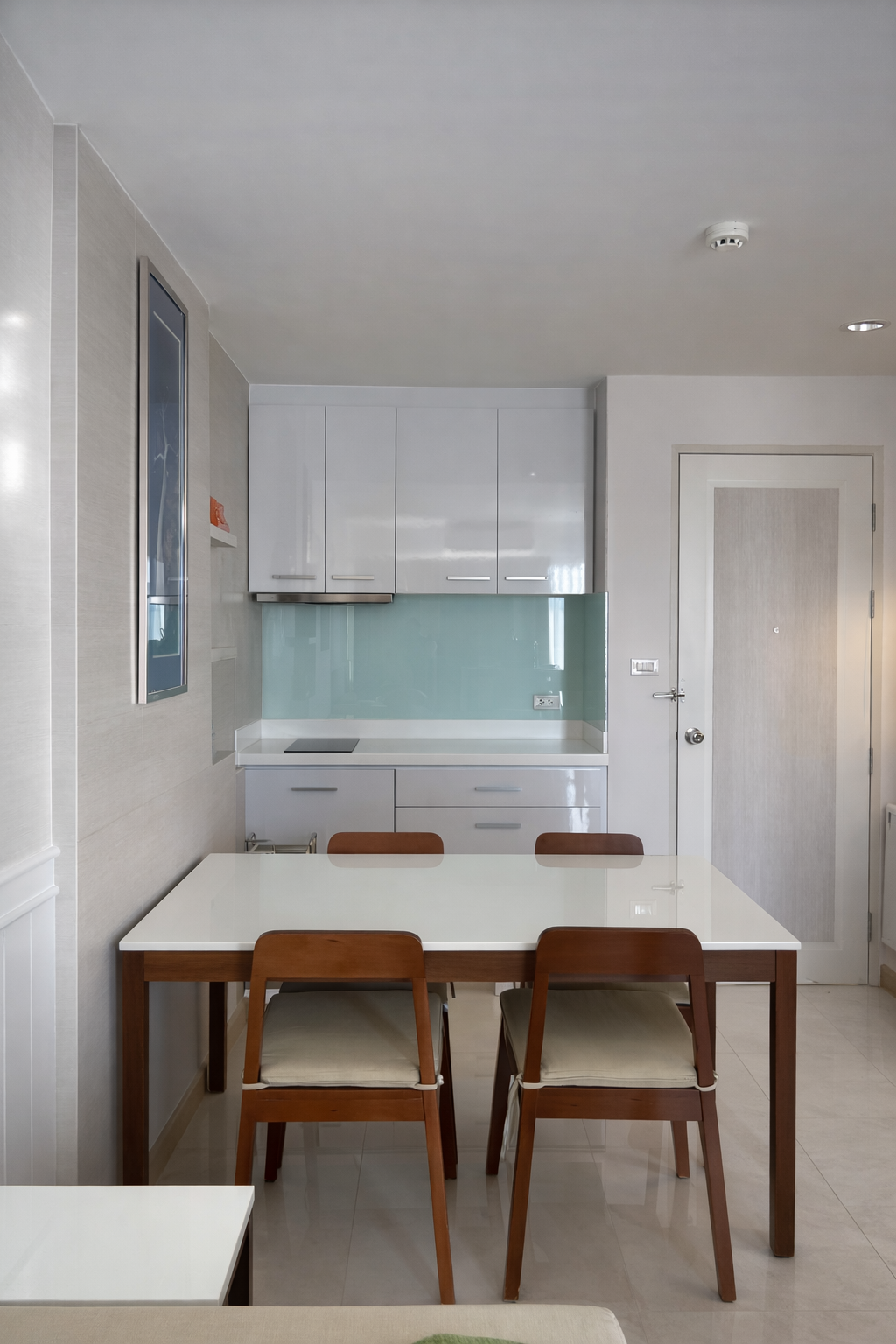 1 Bedroom Condo for Sale at The Sea Condominium (70 SqM) 2