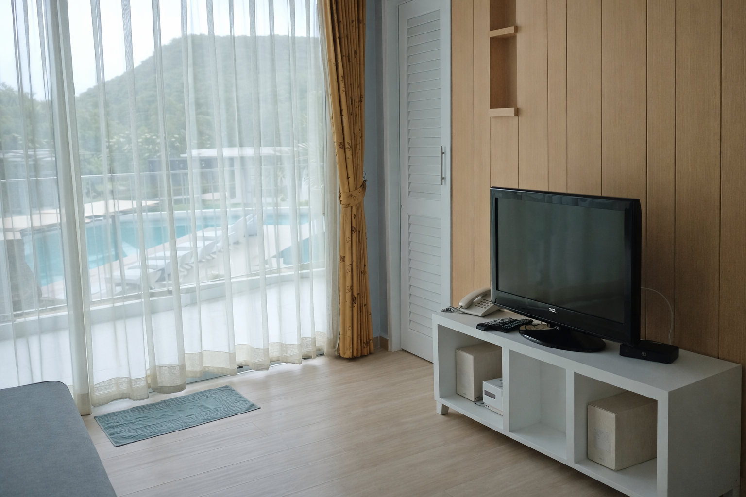 1 Bedroom Condo for Sale at The Sea Condominium 4