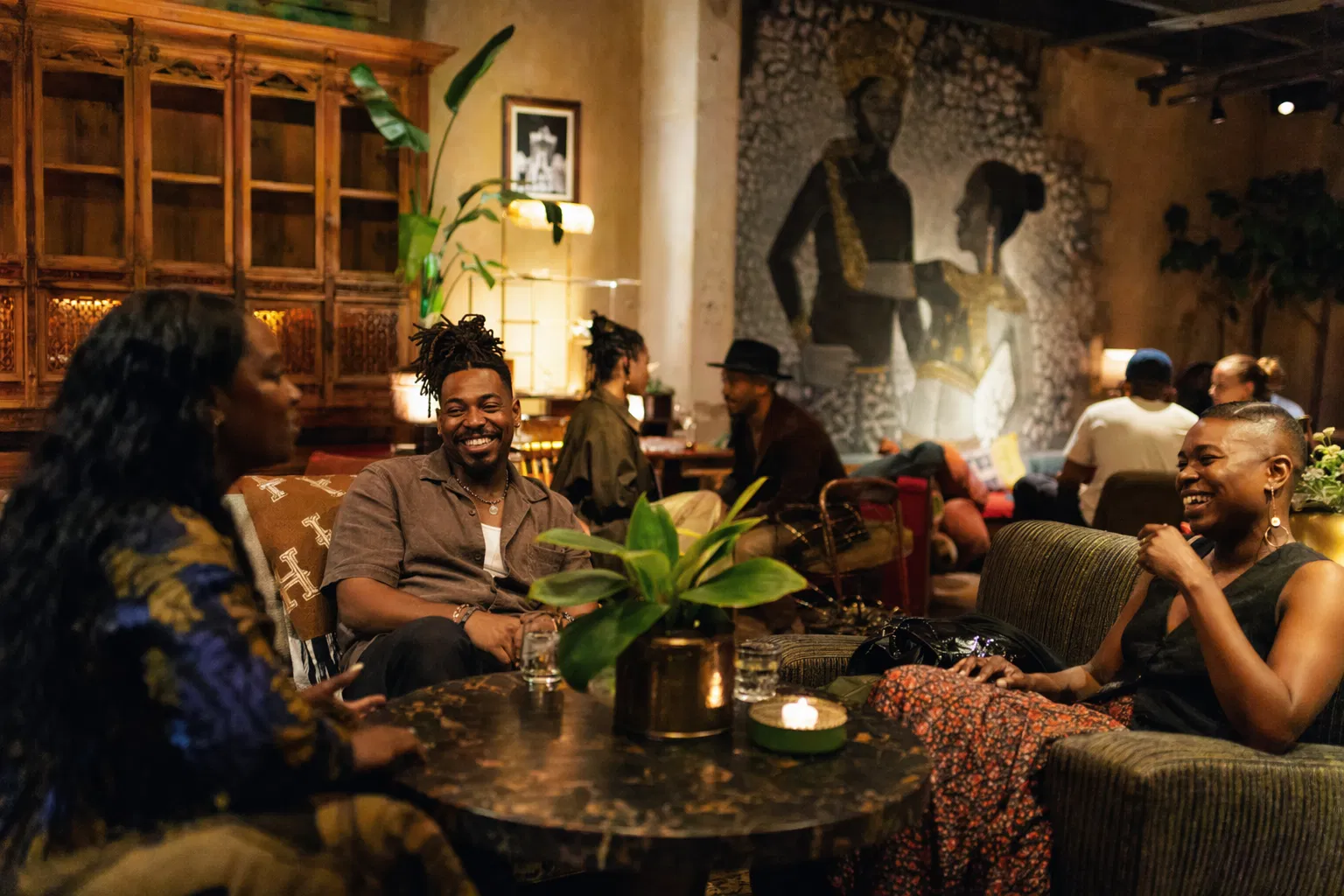 CocoaSocia™ Escape