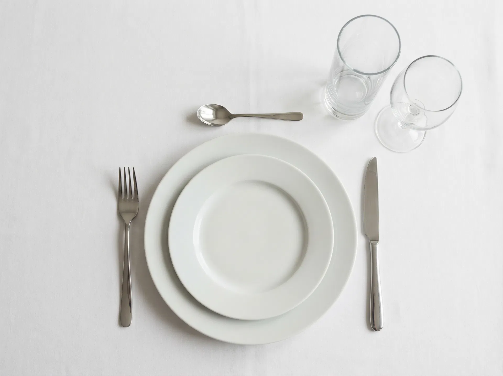 Pack Éco Confort – couvert complet avec dessert