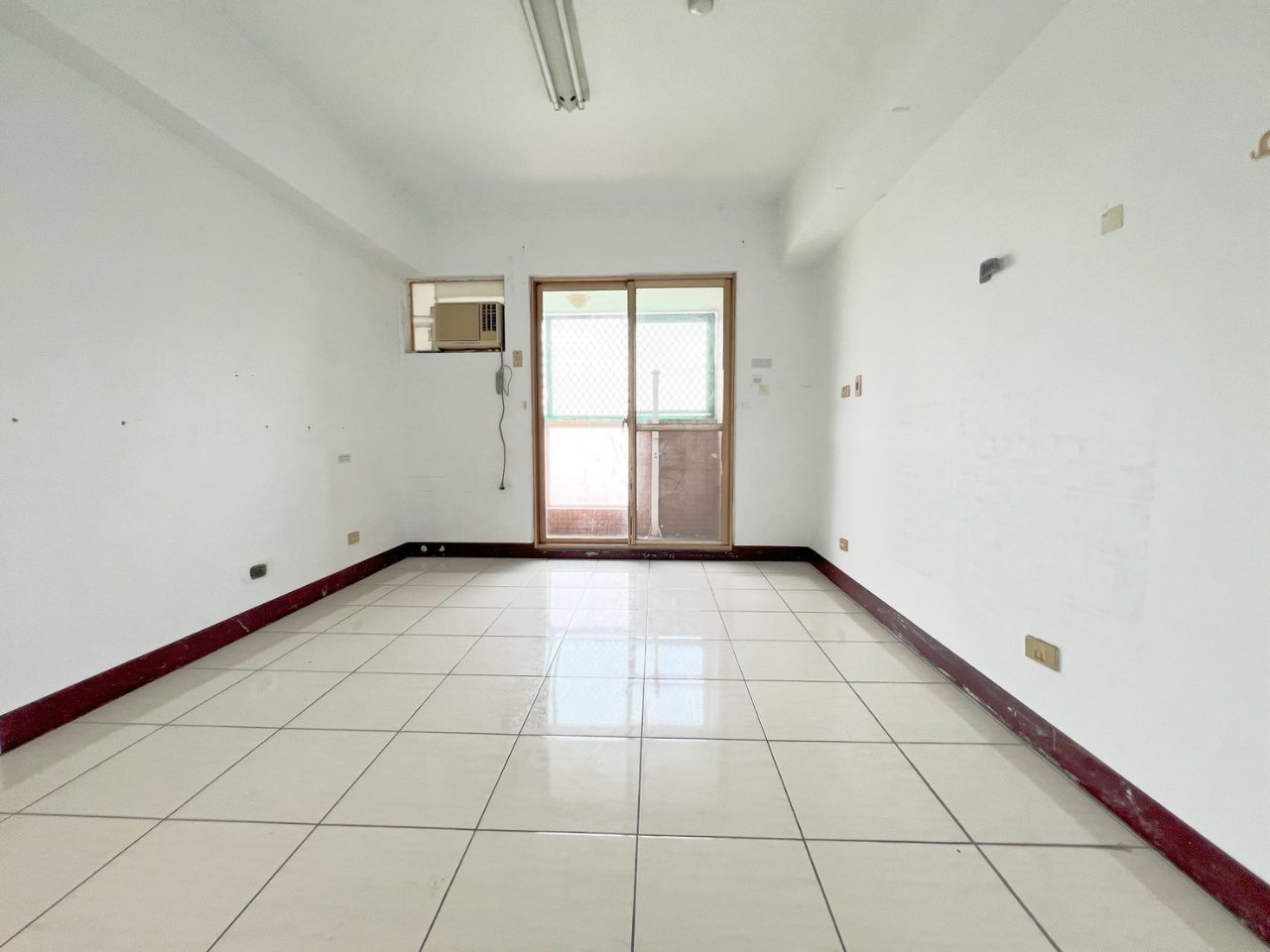 台中草屯鎮 3房 華廈 室內照片