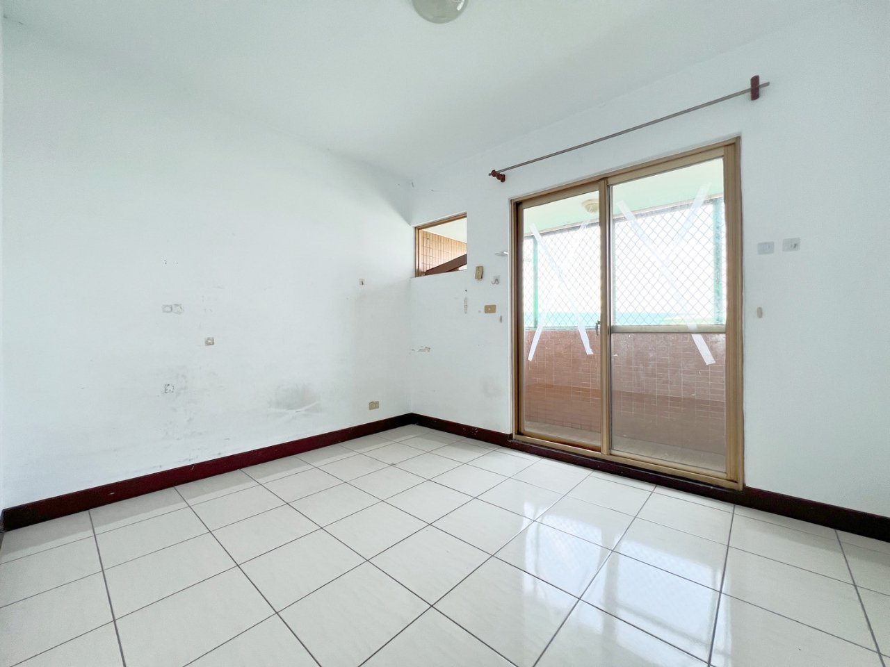 台中草屯鎮 3房 華廈 室內照片