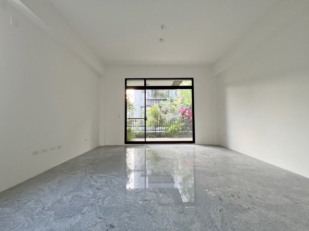 台中北屯區 基創御山 4房 別墅 外觀實拍