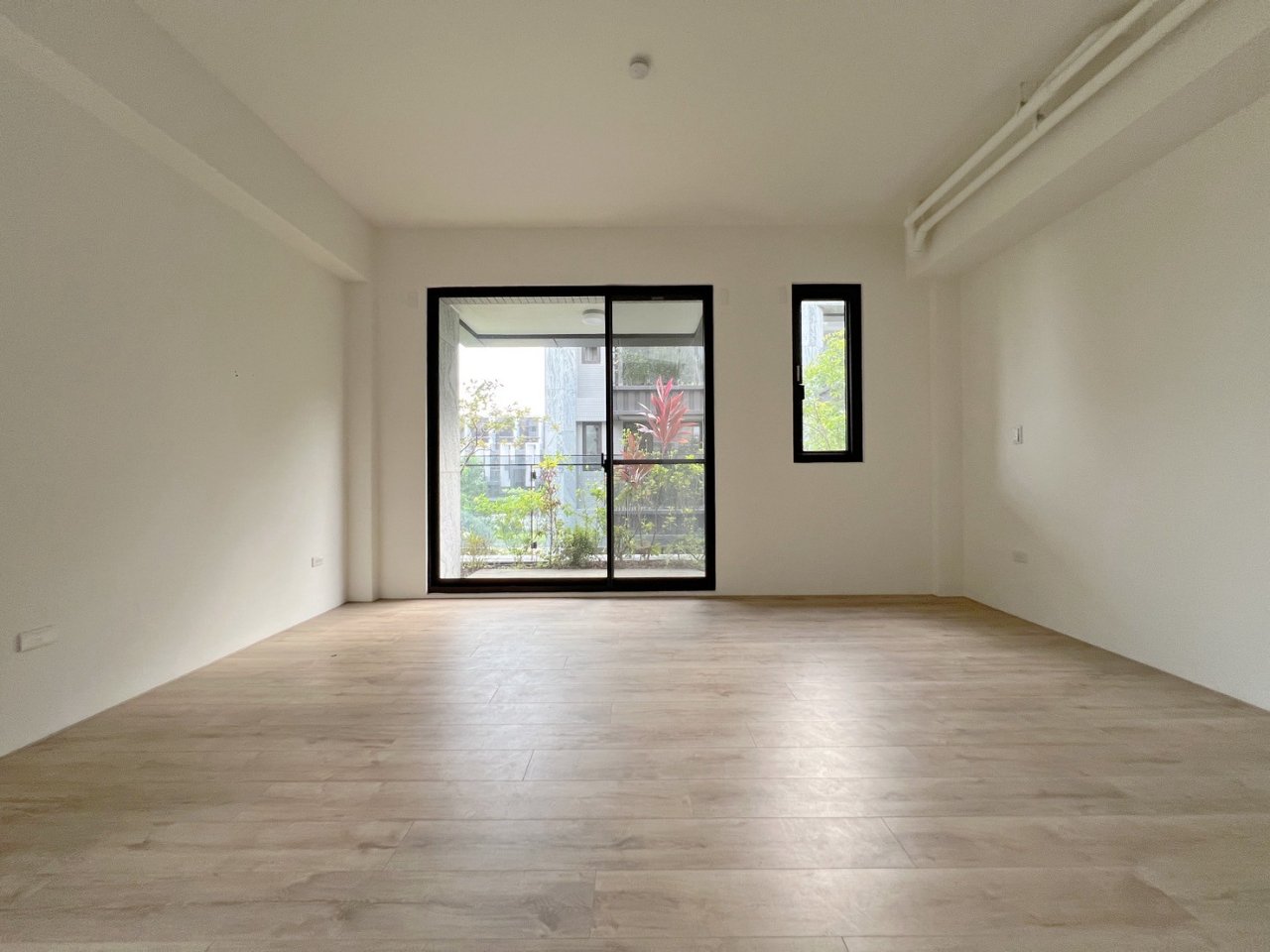 台中北屯區 基創御山 4房 別墅 外觀實拍